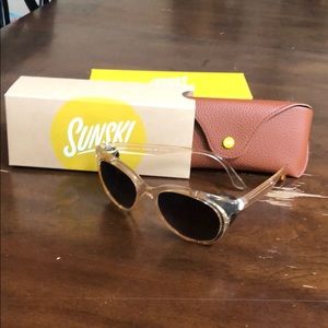 Sunski Sunglasses
